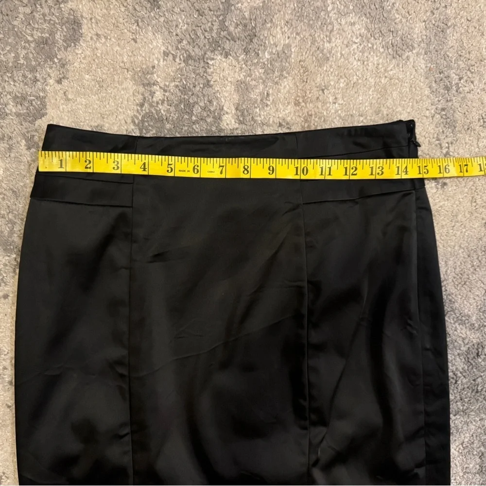 Women's White House Black Market Knee-Length Skirt